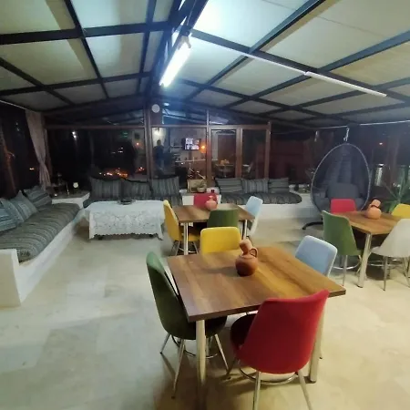 Konak Vaveyla Cave * Ουργκούπ